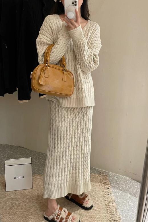 Le Malene 经典米白色针织上衣半裙套装 17788 商品图3