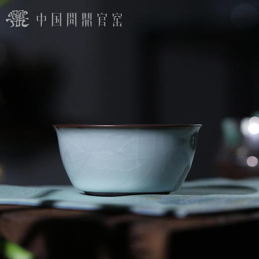 问鼎官窑北官月白鸡缸杯 商品图0