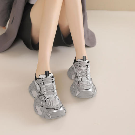 westory春季超轻厚底系带舒适老爹鞋运动鞋W24CM74171 商品图7