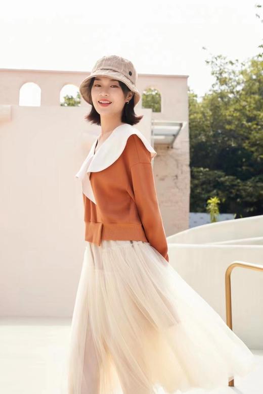 Stay2Weeks 设计款荷叶领撞色卫衣上衣 17804 商品图3