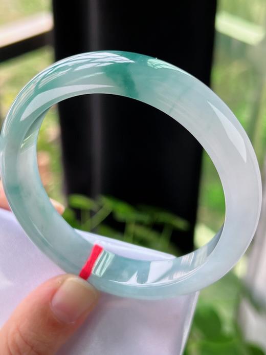 59正圈翡翠手镯 商品图1