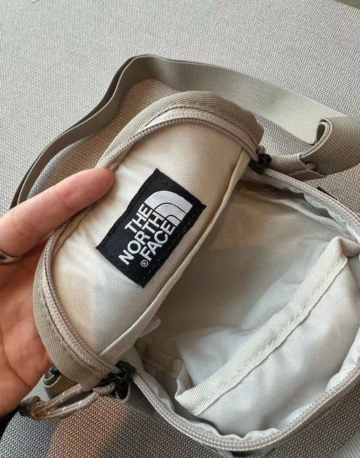 韩单正品北面TNF三色手机包，三个色，尺寸6✖️21✖️18 商品图7