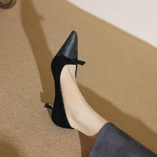【预售5天】绿色尖头高跟鞋，细跟羊反绒浅口法式蝴蝶结中跟单鞋YS&0262 商品图3
