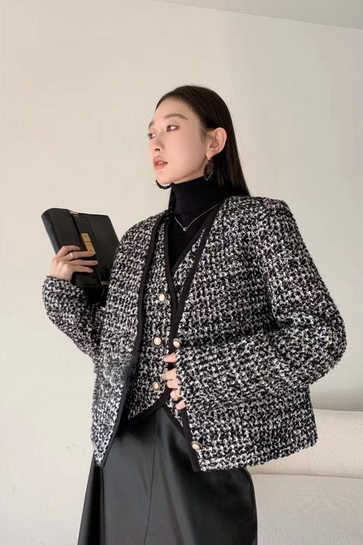 Le Malene 黑边金扣小香风马甲外套 17785 商品图3