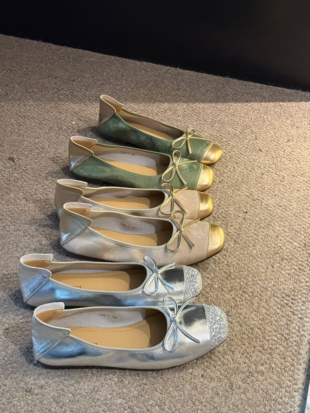 单鞋女平底方头软底气质浅口一脚蹬小香风简约百搭女鞋