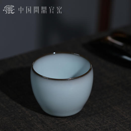 问鼎官窑北官月白青枫杯（缺货） 商品图1