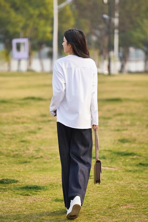 现货 臣禾	【纸片人T恤】凉感速干长袖休闲上衣	JZ251050275 商品图3