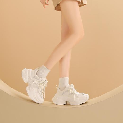 westory春季新款休闲厚底轻便舒适圆头百搭老爹鞋板W24CM74181 商品图2