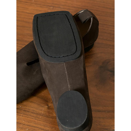 牧衣游原创 磨砂牛皮舒适软底好穿文艺单鞋 又屿【不支持会员折】 商品图1