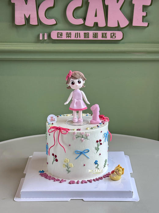龙宝宝周岁/小女孩人偶定制蛋糕 商品图0