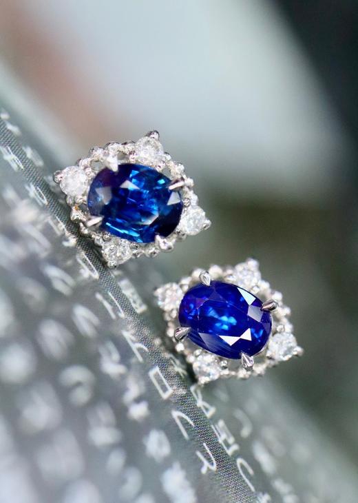 1.1ct刻面蓝宝石耳钉 商品图0