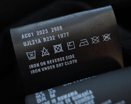 PLD新款经典胶章Logo圆领套头卫衣 舒适宽松版型男女都可以穿 商品图4