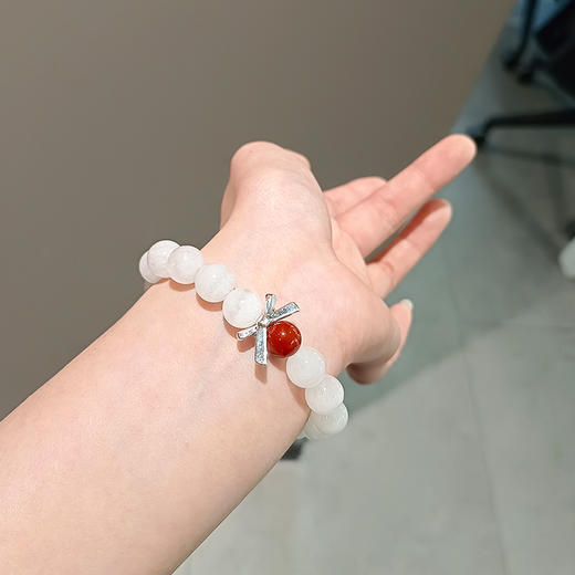 <有书独家>白幽灵红玛瑙手链天然水晶手链手串时尚百搭 商品图1