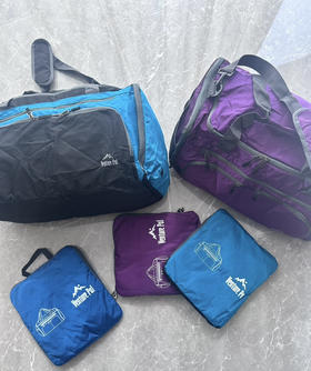 全新正品Venture Pal澳洲订单，超大容量独立鞋仓防水可折叠单肩手提旅行包健身房训练包
官网类似款300+ 
尺寸53x30x27 紫色 宝蓝色 闭眼入