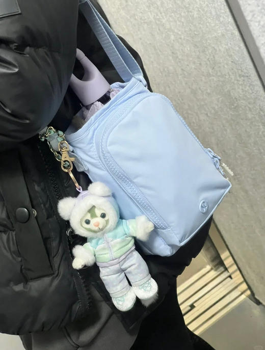 点此购买 lulu露露大家斜挎水壶包 sz 311644 商品图13