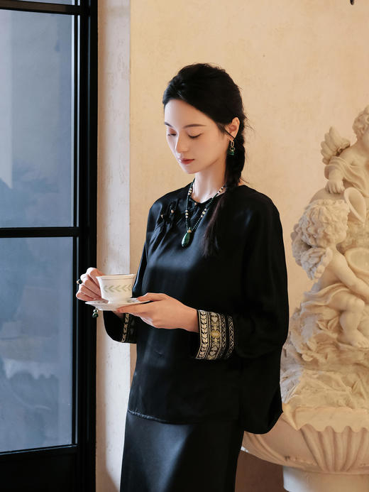 盛唐婧 |重磅真丝斜襟国风小衫 商品图3
