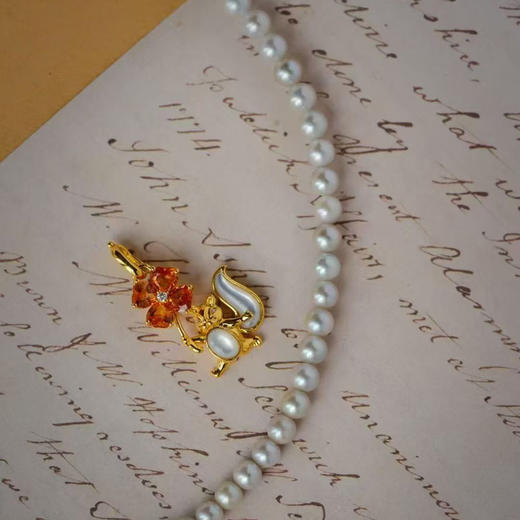 龢盒原创 奔走在春天里 18k金松鼠万能扣小吊坠 商品图1