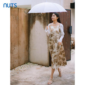 NUTS夏季新品时尚优雅修身气质碎花清新吊带连衣裙422101161