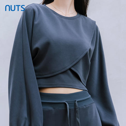 NUTS春秋新品时尚优雅修身气质设计感长袖T恤4330202A3 商品图3