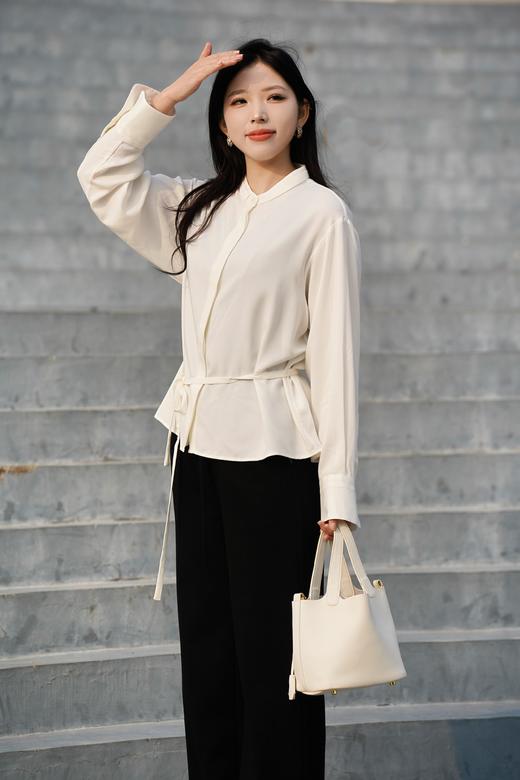 臣禾	【呼吸感衬衫】法式小立领长袖衬衣	JZ251040275 商品图5