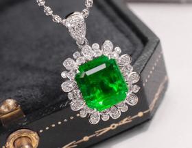 4ct刻面祖母绿吊坠