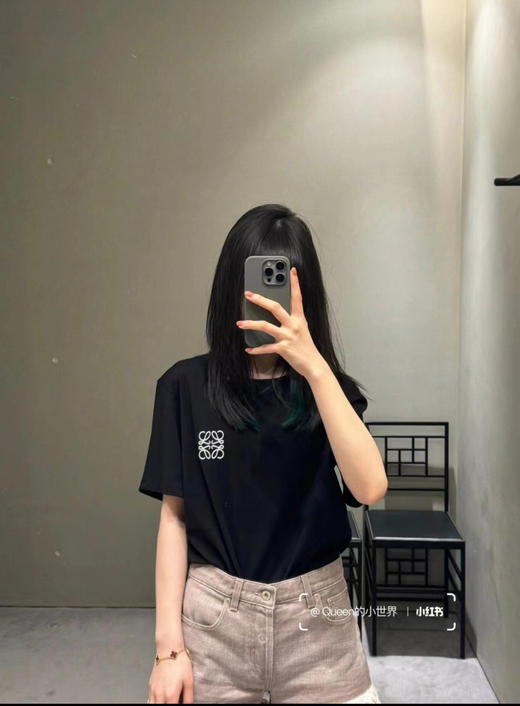 正品LOEWE罗意威 春夏 Anagram系列刺绣短袖T恤 男女同款
经典刺绣logo做工精美百搭 吴磊同款
尺码S-XXL 商品图4