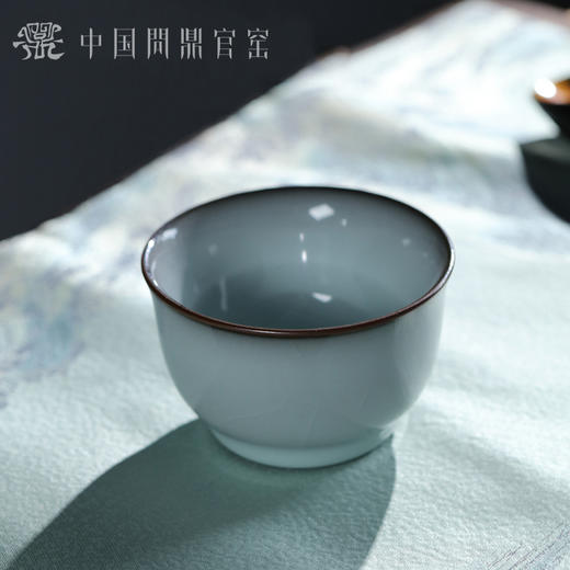 问鼎官窑北官月白端合杯（缺货） 商品图2