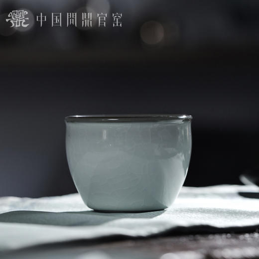 问鼎官窑北官月白缸杯 商品图3
