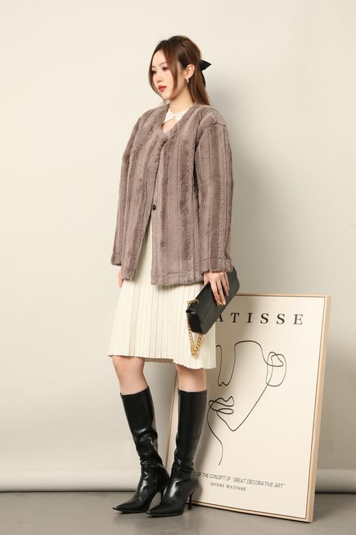 SIA SAYLOR 灰咖色毛绒条纹外套 17793 商品图1