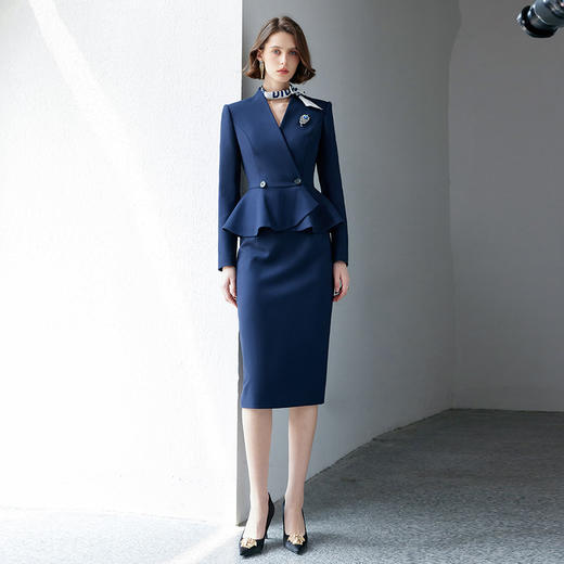 IWY/藏青色职业西装半裙女正式场合商务正装售楼部酒店接待工装CS2105 商品图3