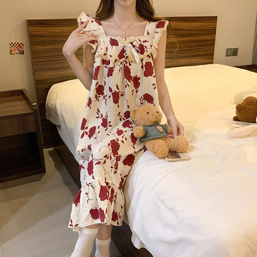 【公主风吊带睡衣】睡裙女士夏季背心睡衣新款带胸垫吊带宽松公主风春秋家居服可外穿。ry 商品图3