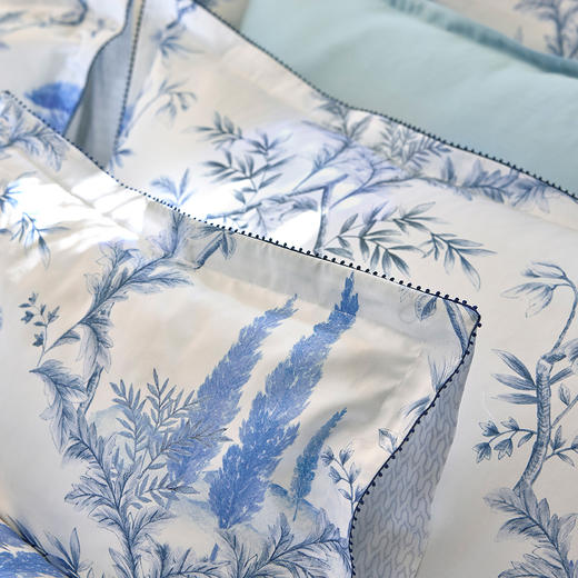 AT邸尔铂·法国进口奢华家纺Luberon 佩兰之景系列床品四件套 商品图4