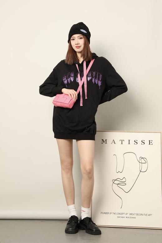 LNNNS 黑色刺绣撞色长卫衣 17824 商品图1