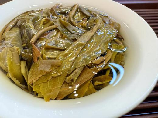 2024 天门山单株 古树纯料 森林味 200克 普洱生茶 商品图5