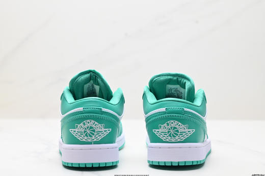 耐克乔丹Air Jordan 1 Low低帮休闲运动板鞋553558-116男女鞋 商品图5