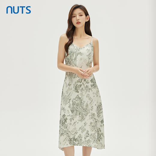 NUTS春秋新品V领时尚优雅修身气质碎花吊带连衣裙333101206 商品图1