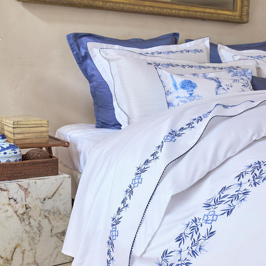 AT邸尔铂·法国进口奢华家纺Mirabeau米拉博之蓝系列床品四件套 商品图5