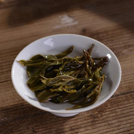 [买7送1]2025《冰岛地界》古树春茶 357克/饼 生茶 商品图3