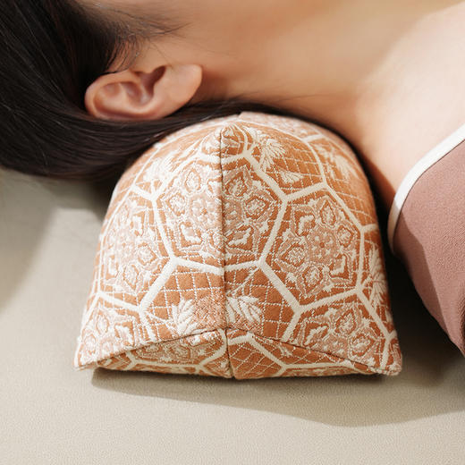 和风窗花系列三角颈椎枕天然荞麦壳菊花护颈枕睡觉支撑专用枕头成人 商品图4