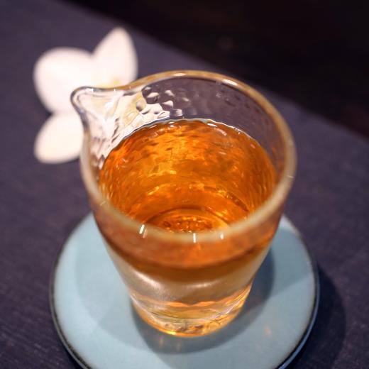 2025亦悟 古树生茶 老易武风范 香甜绵厚，柔美宽广 258克饼 商品图2