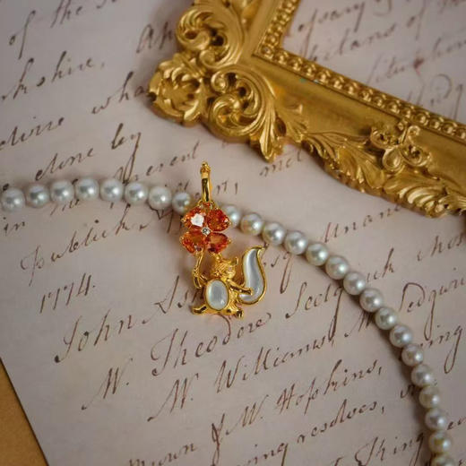 龢盒原创 奔走在春天里 18k金松鼠万能扣小吊坠 商品图0