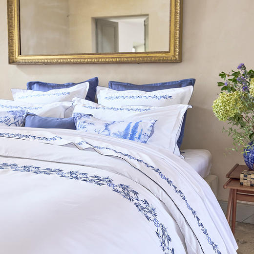 AT邸尔铂·法国进口奢华家纺Mirabeau米拉博之蓝系列床品四件套 商品图6