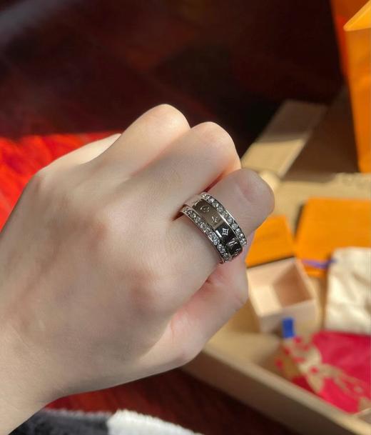 满天星戒指，情侣款，原版同款材质钛钢，重工又精美，纹理就是标志性logo 商品图6