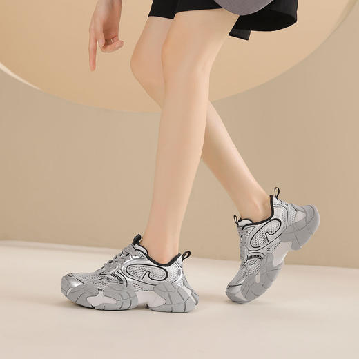 westory春季超轻厚底系带舒适老爹鞋运动鞋W24CM74171 商品图5