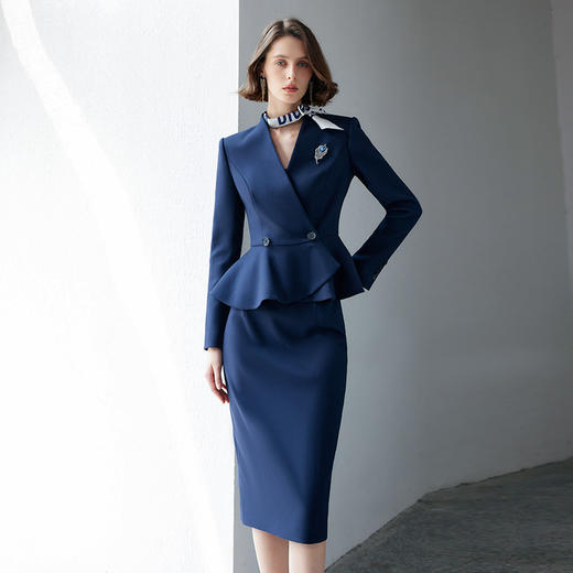 IWY/藏青色职业西装半裙女正式场合商务正装售楼部酒店接待工装CS2105 商品图0