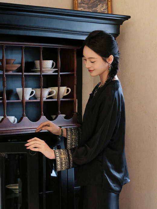 盛唐婧 |重磅真丝斜襟国风小衫 商品图7