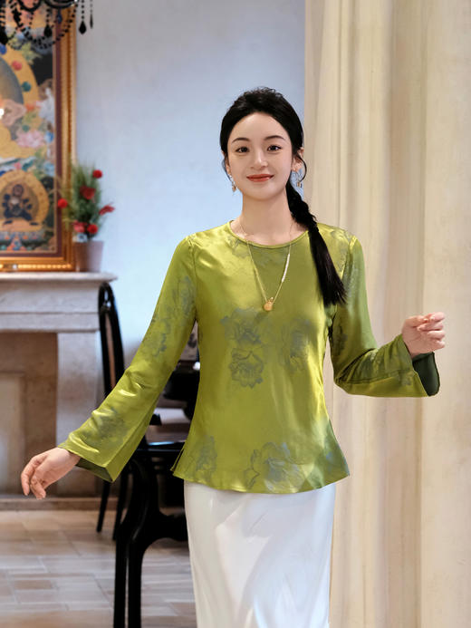 盛唐婧 |真丝牡丹提花修身国风上衣-绿色 商品图2