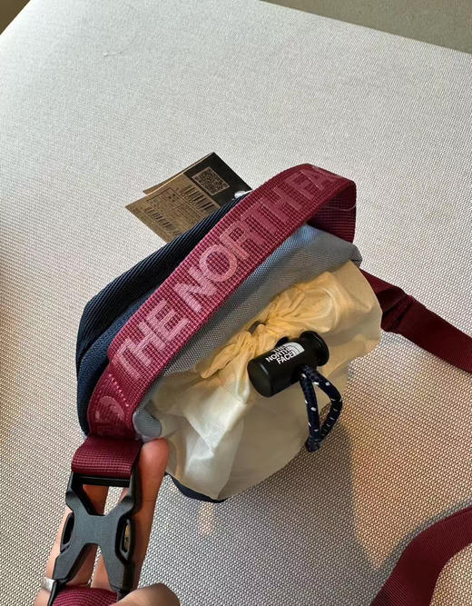 韩单正品北面TNF三色手机包，三个色，尺寸6✖️21✖️18 商品图5