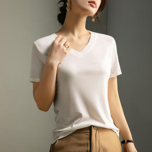 百媚生 短袖T恤女桑蚕丝V领夏季莱赛尔天丝凉感打底衫上衣R6805 商品图1