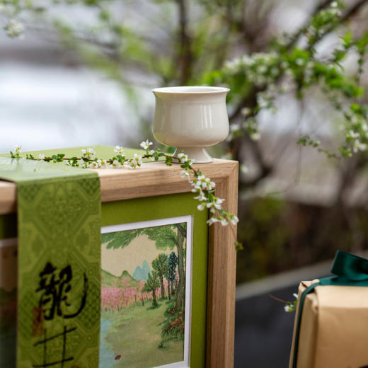 实木画框【龙井方包+白瓷杯】42元一套/一件18套（不含方包） 商品图4